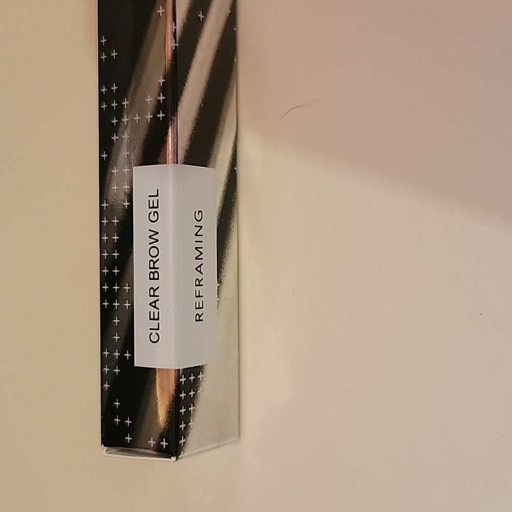 NIB Belle en Argent CLEAR Brow Gel - Picture 3 of 6